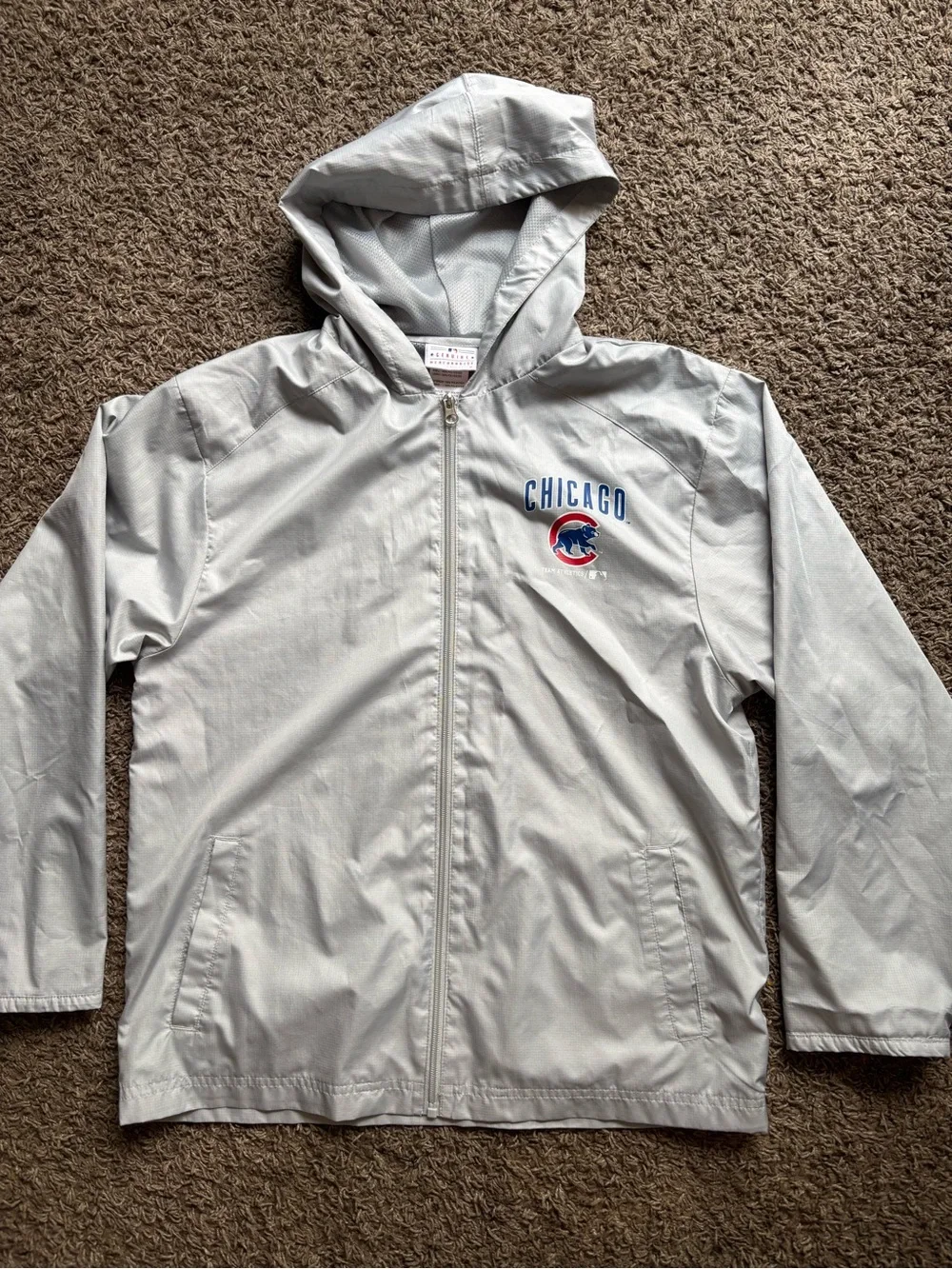 Genuine Merchandise Light Gray Chicago Cubs Hooded Rain Jacket 14/16 L